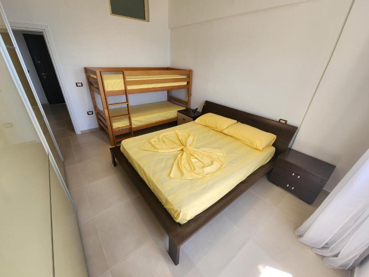 Moon Sea View Apartment