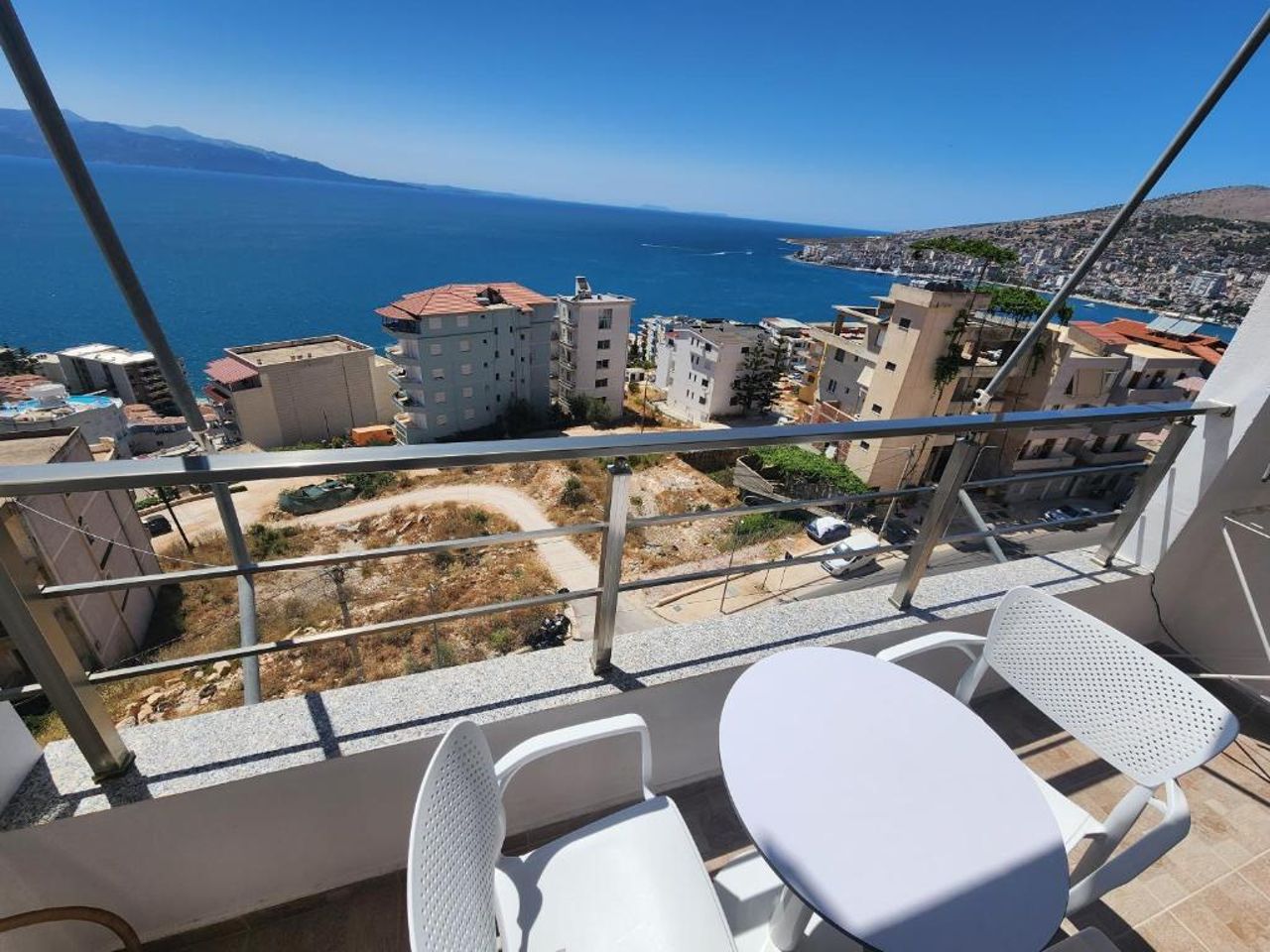 Moon Sea View Apartment