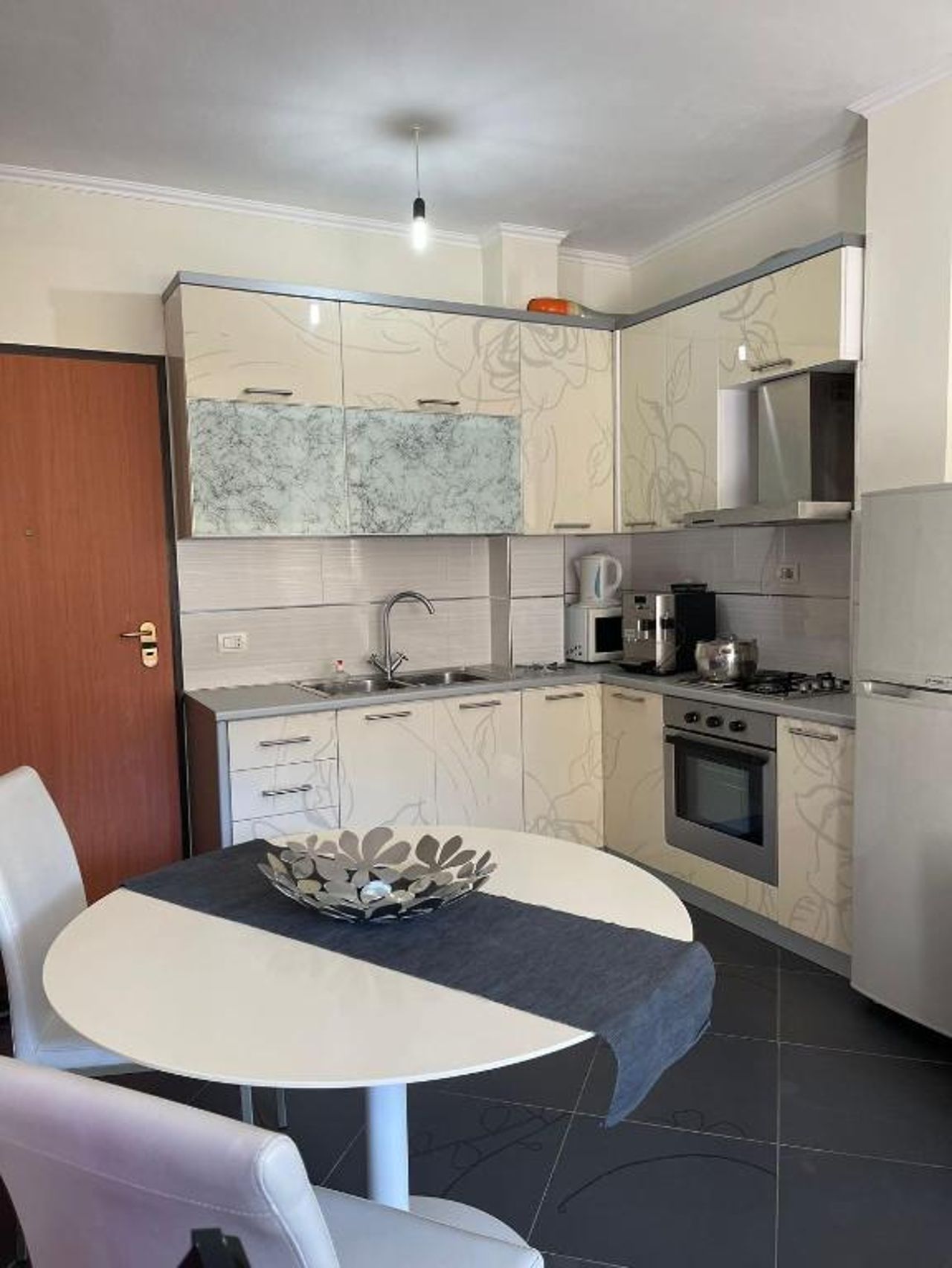 Julia Luxury Apartment