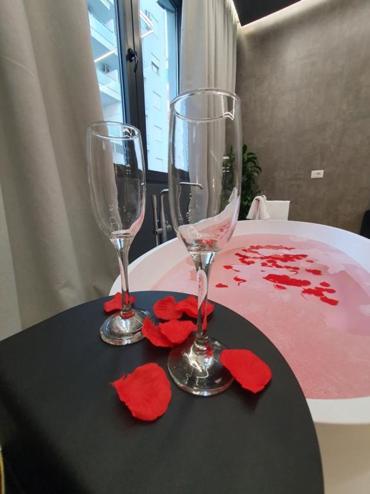 Vlore Luxury Apartaments "FAEL"