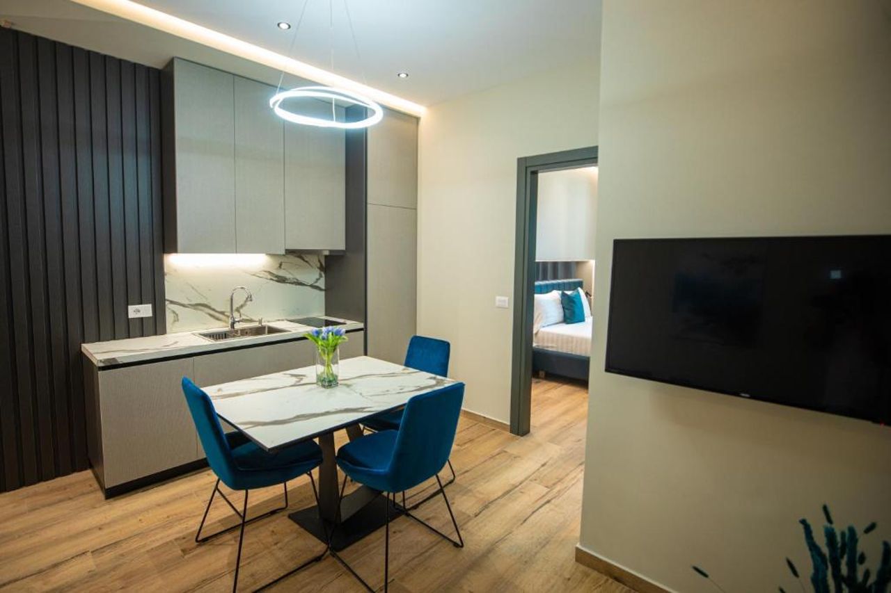 Vlore Luxury Apartaments "FAEL"