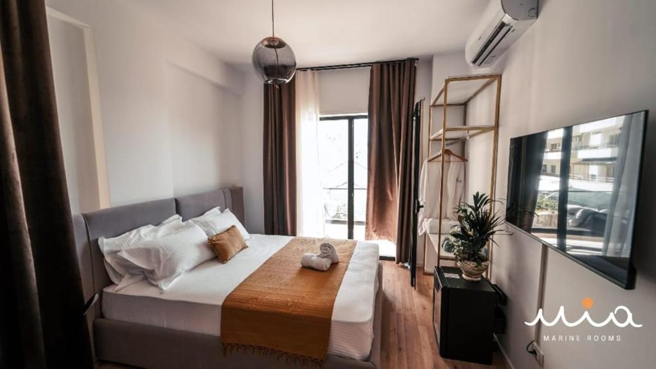 Mia Marine Rooms