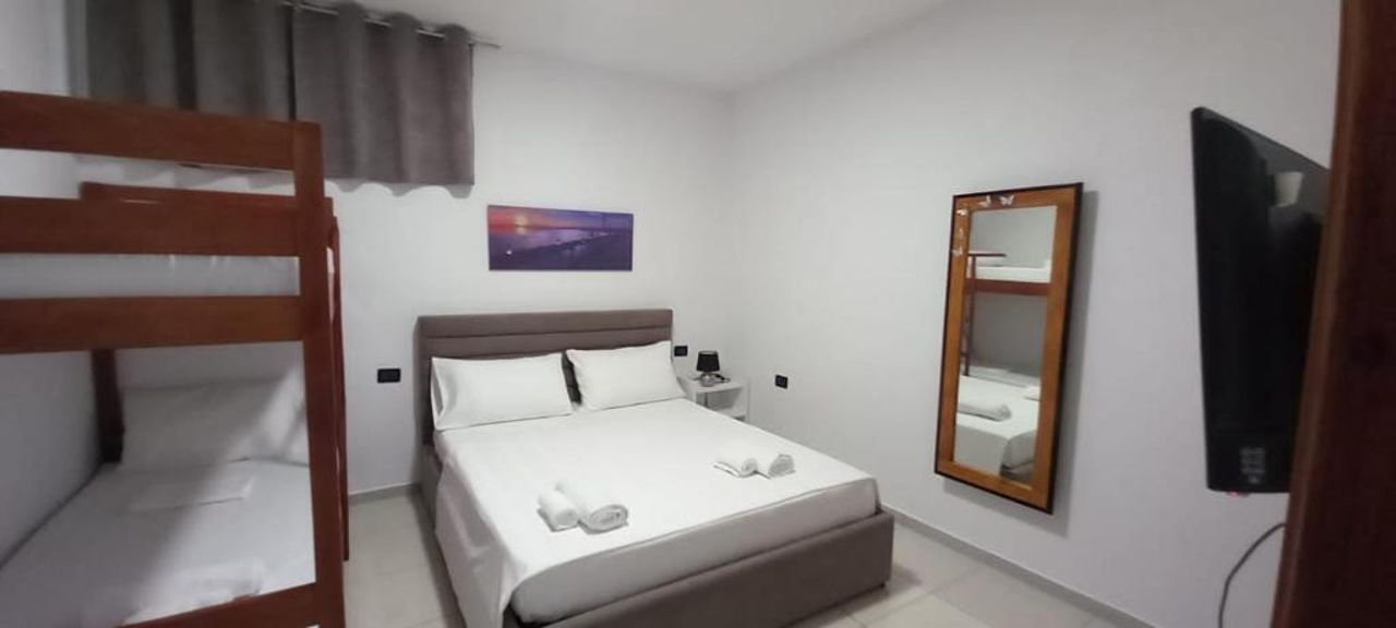D,I,A's Rooms