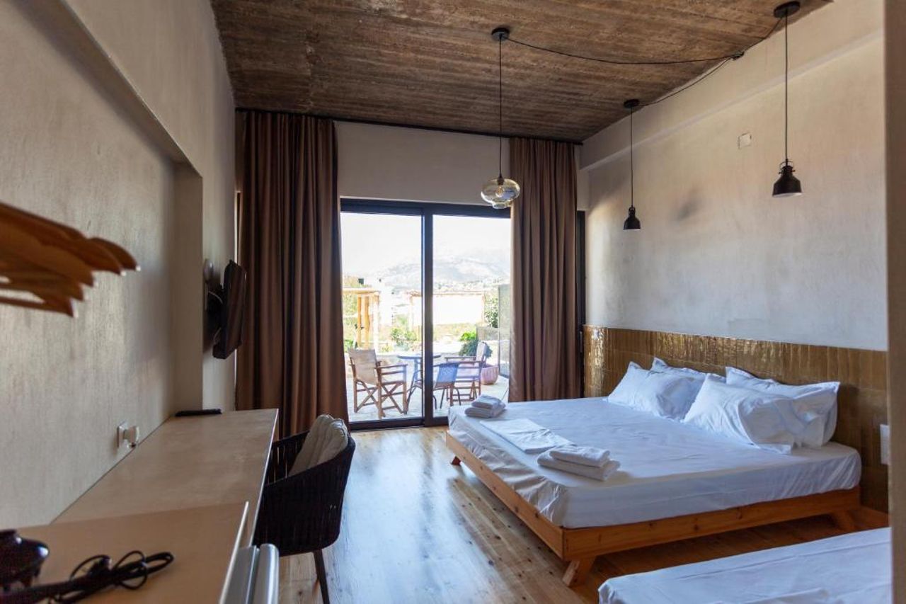 Toni Retzo Rooms