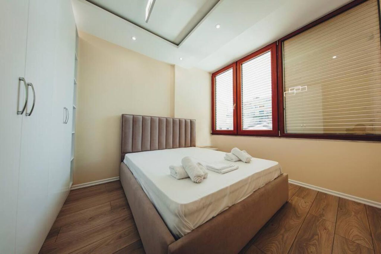 Luxury Apartment at Myslym Shyri