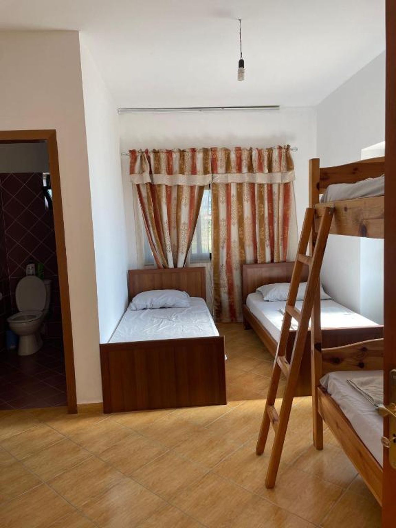 Hotel Bora