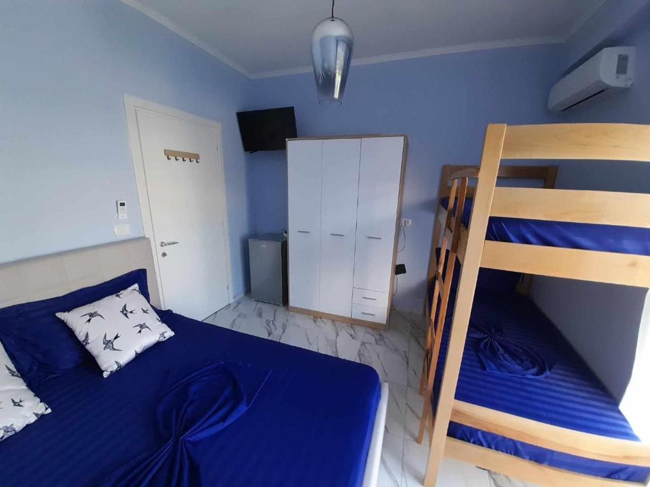 Anja's Place - Himara