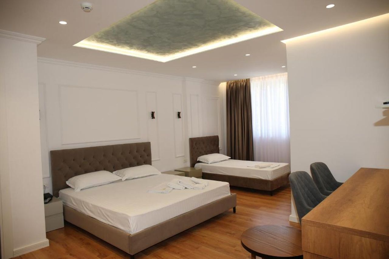 Pashkaj Hotel
