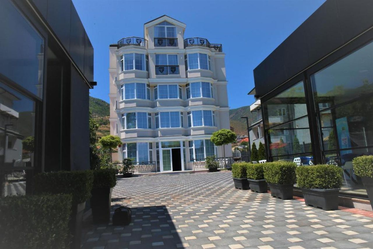 Pashkaj Hotel