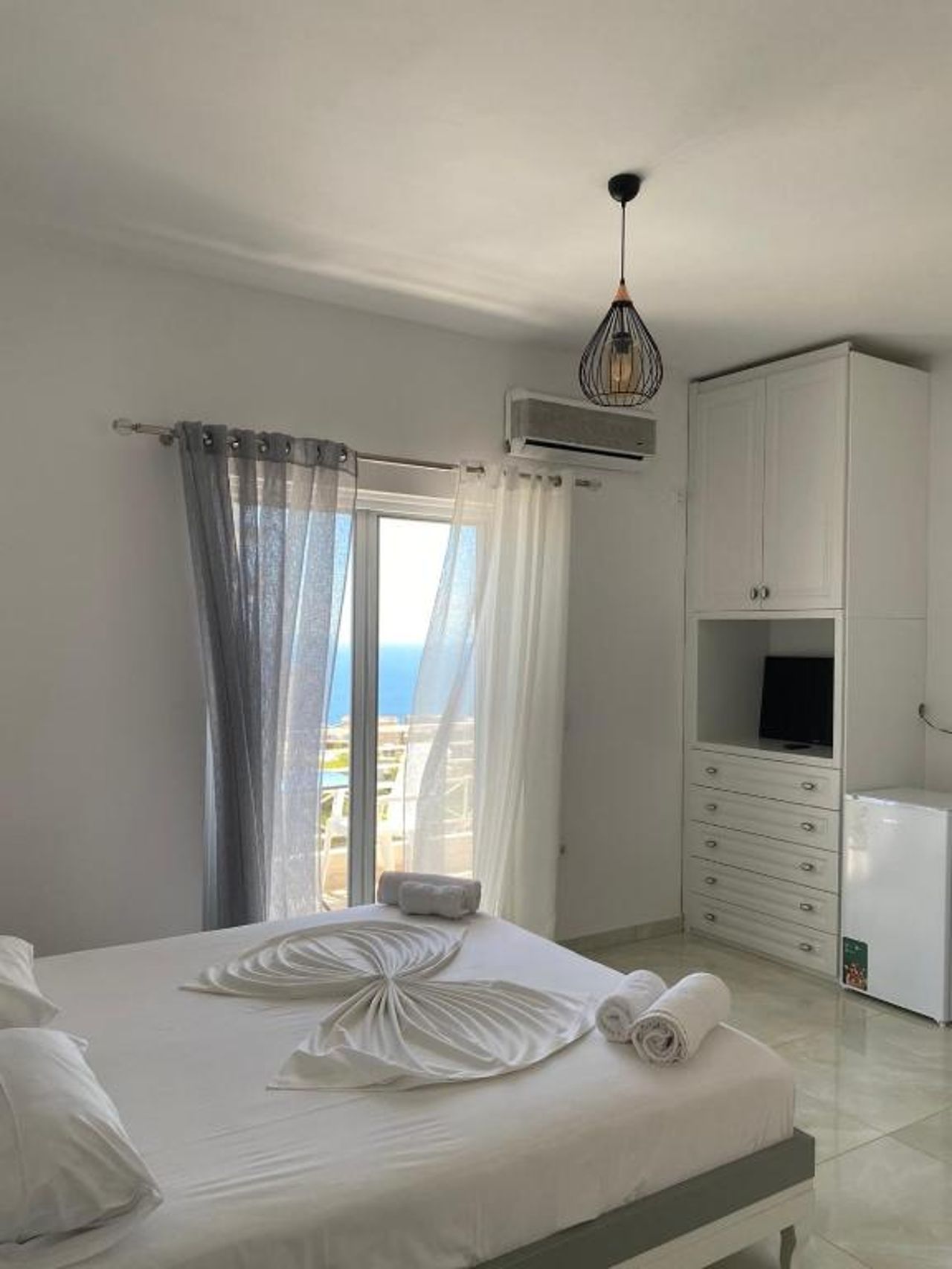 Mariana Apartments
