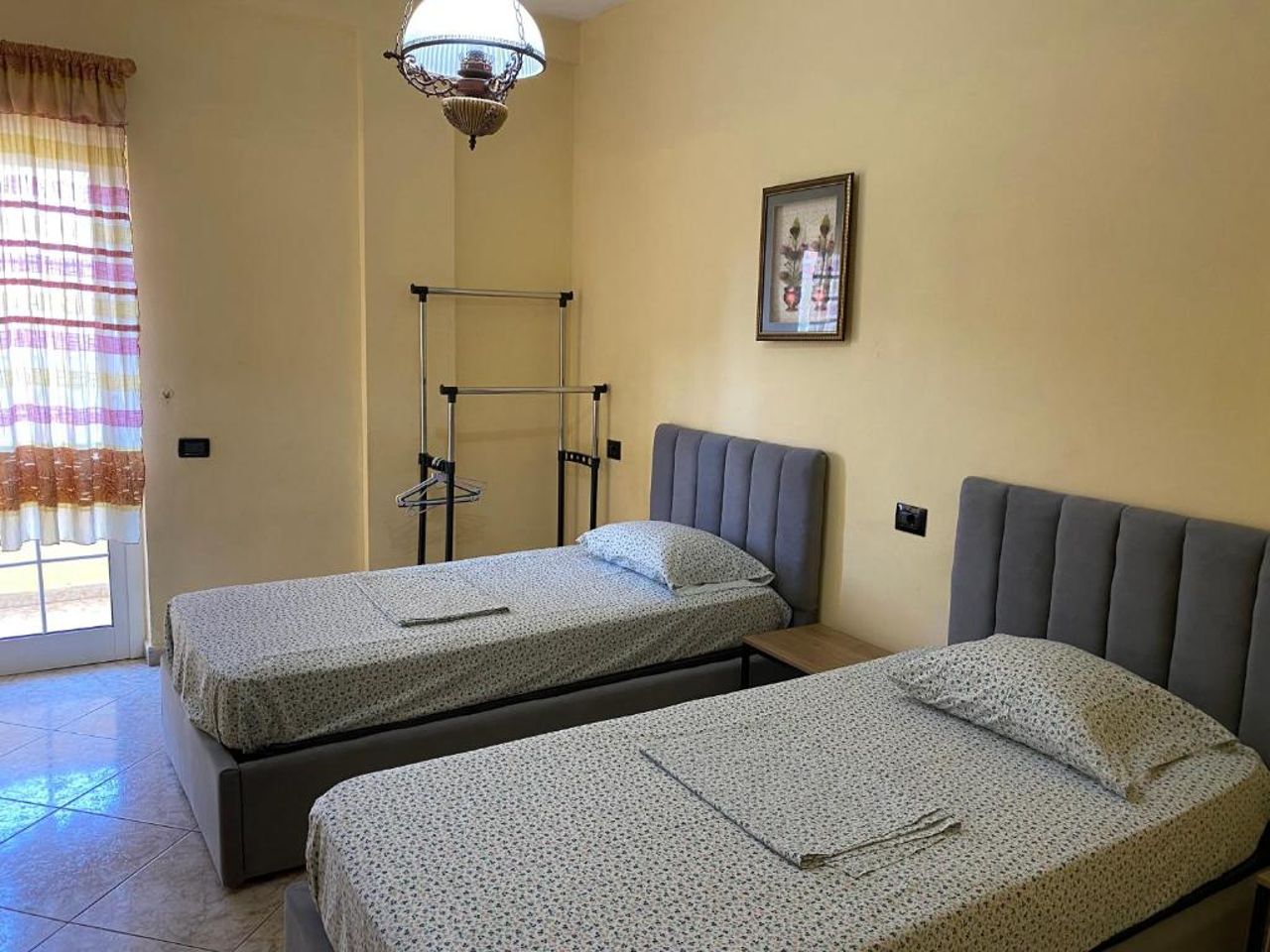 Tirana Apartment white