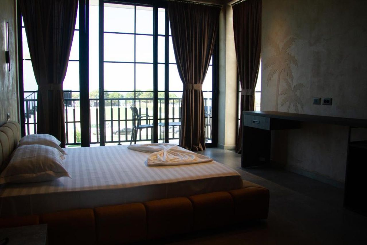 Posh Villas