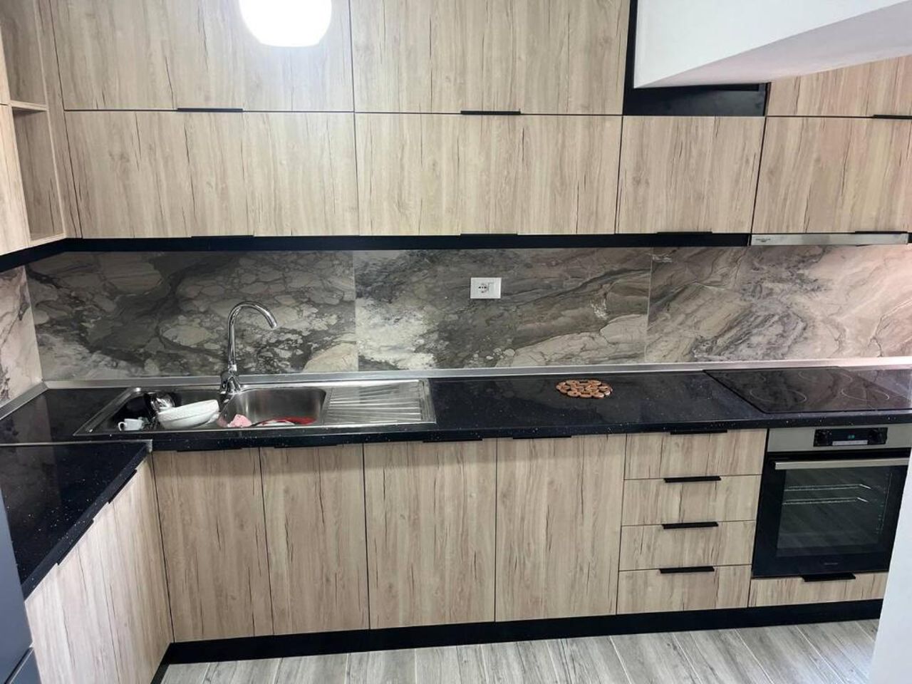 Deivis apartament