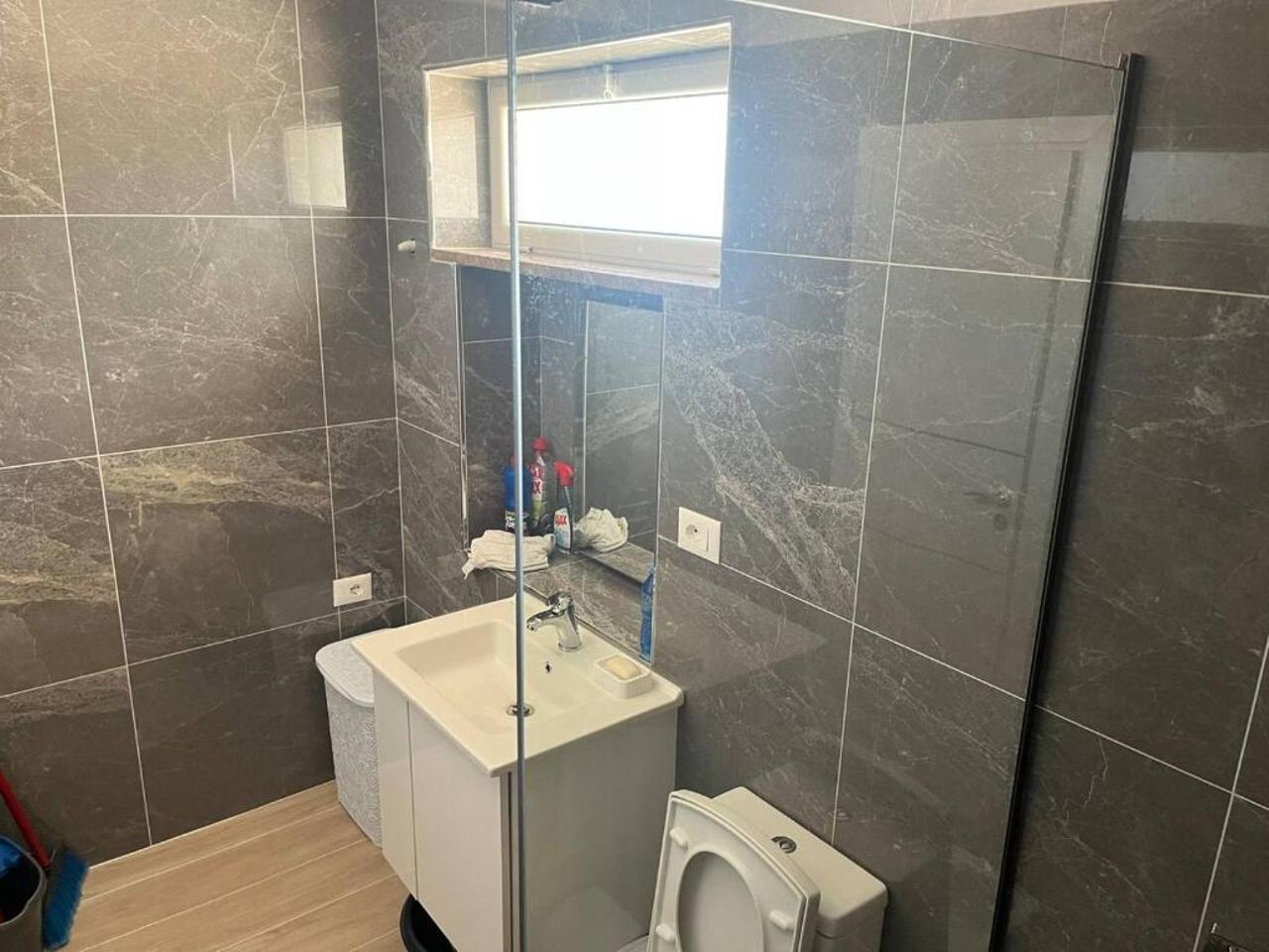 Deivis apartament