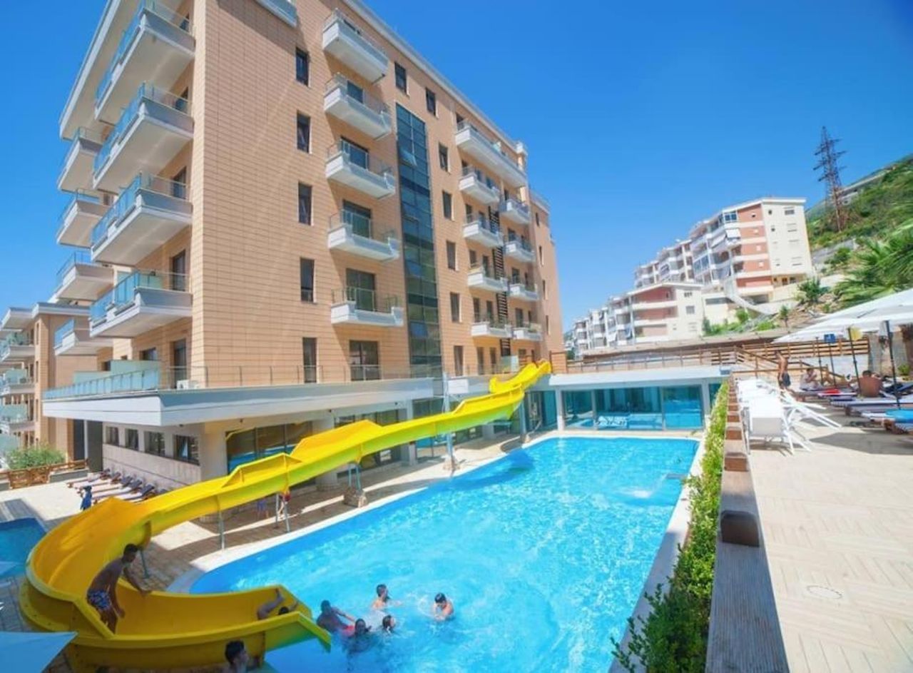 The Coastal Apartment