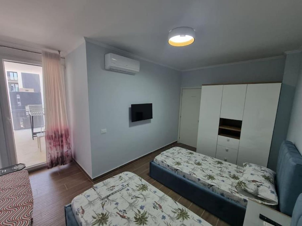 H&E Sea view 2-Bedroom Apt Qerret