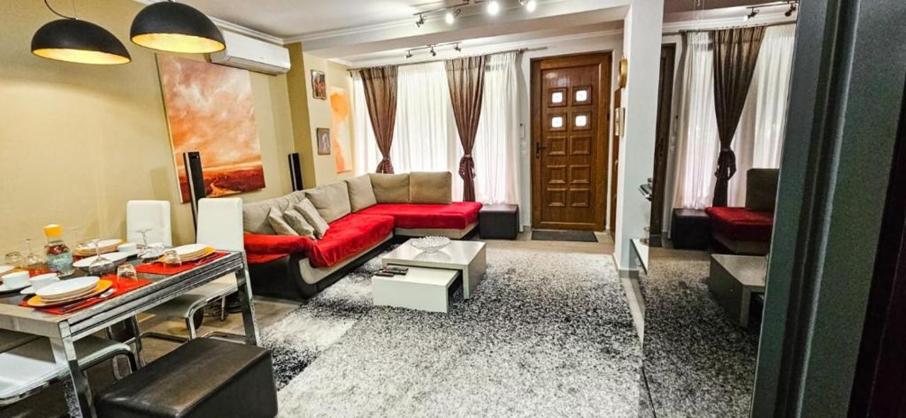 Home Sweet Home Tirana
