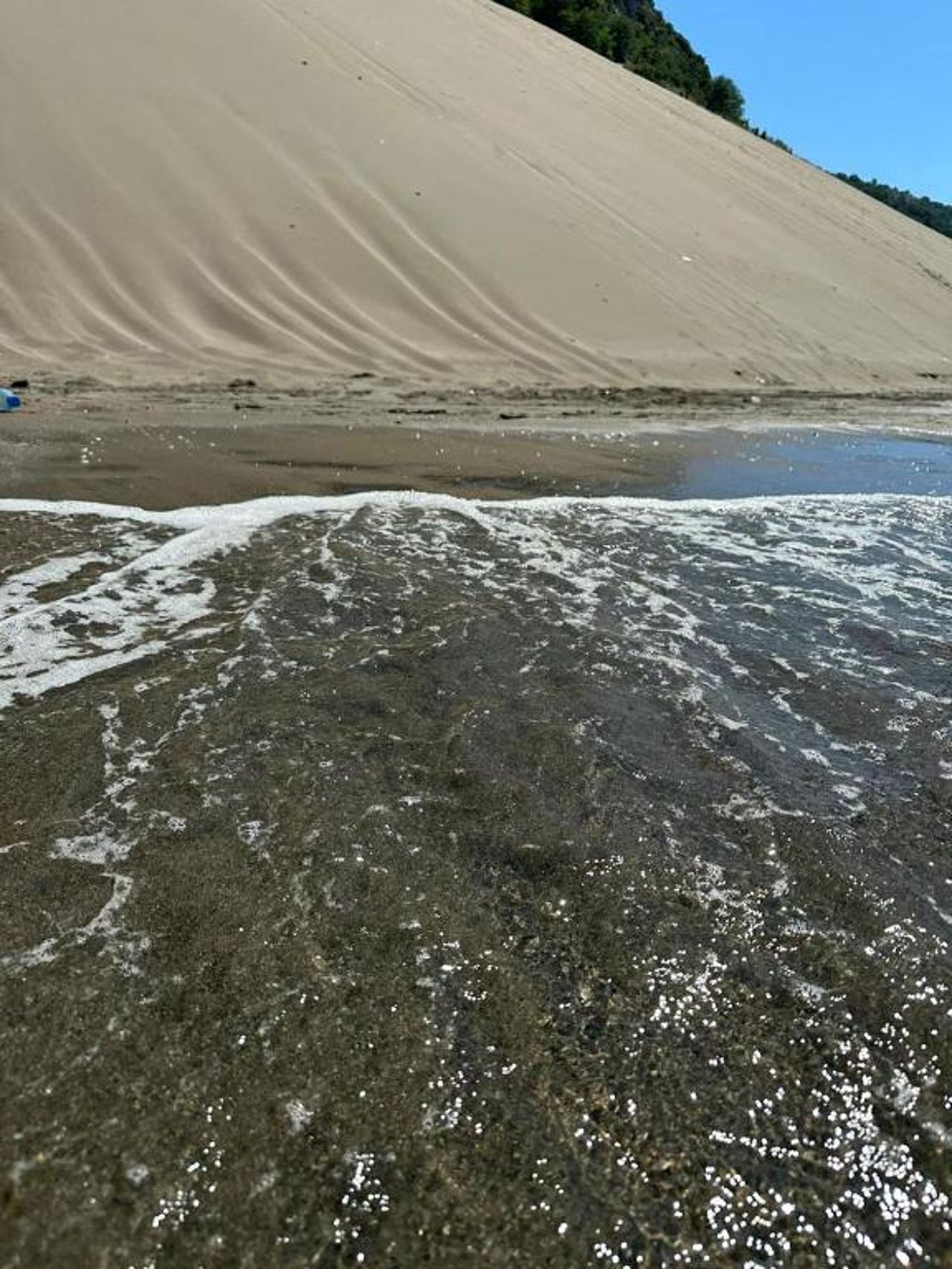 Rrjolli View Beach