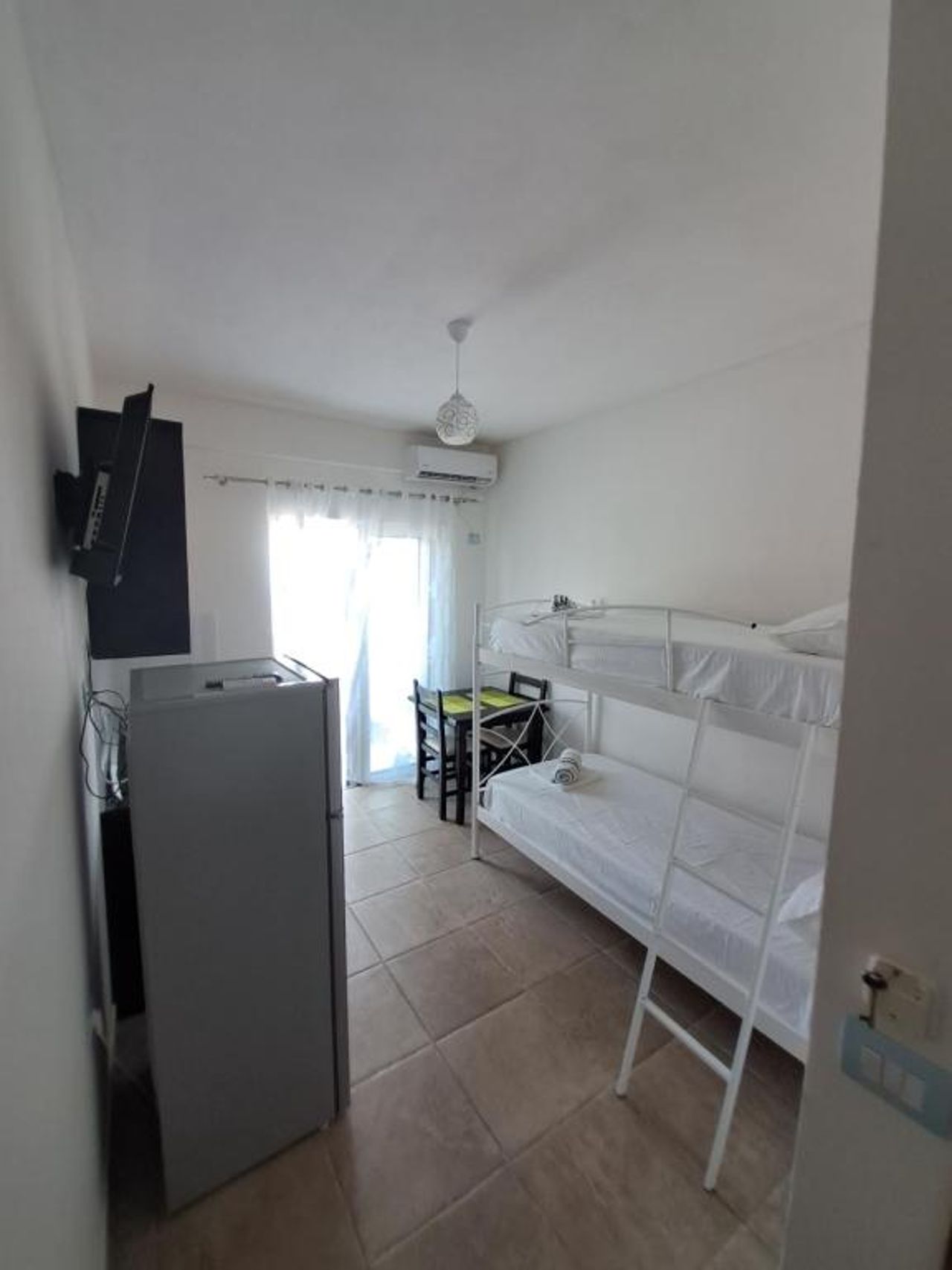 Elton Tafa guesthouse