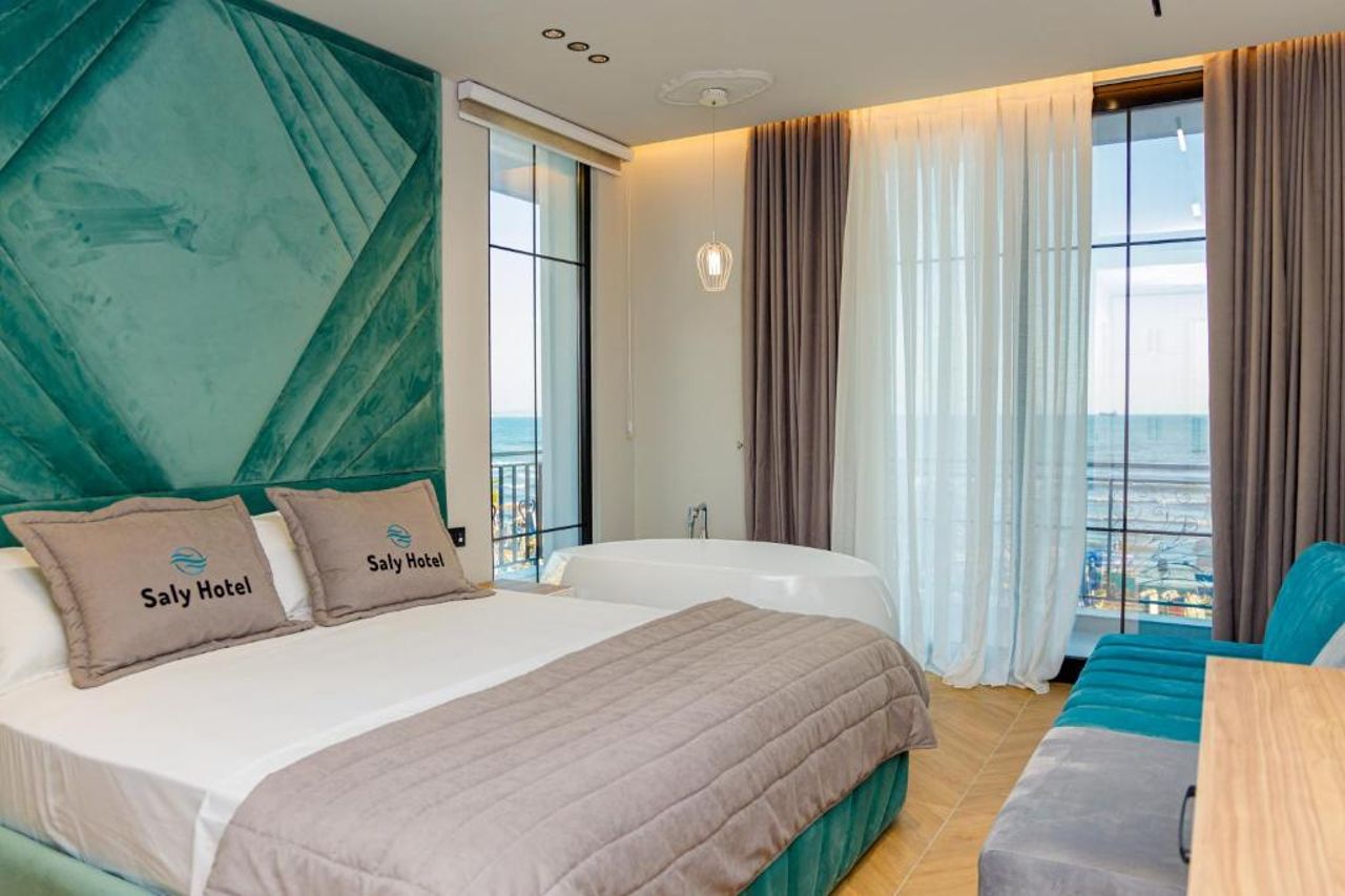 Hotel Saly