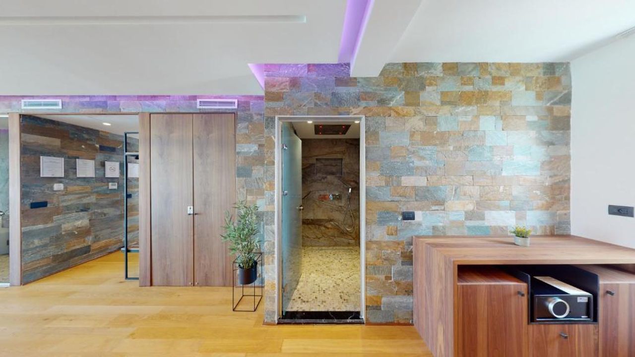 Luxury Apartment Cape of Rodon 2.1