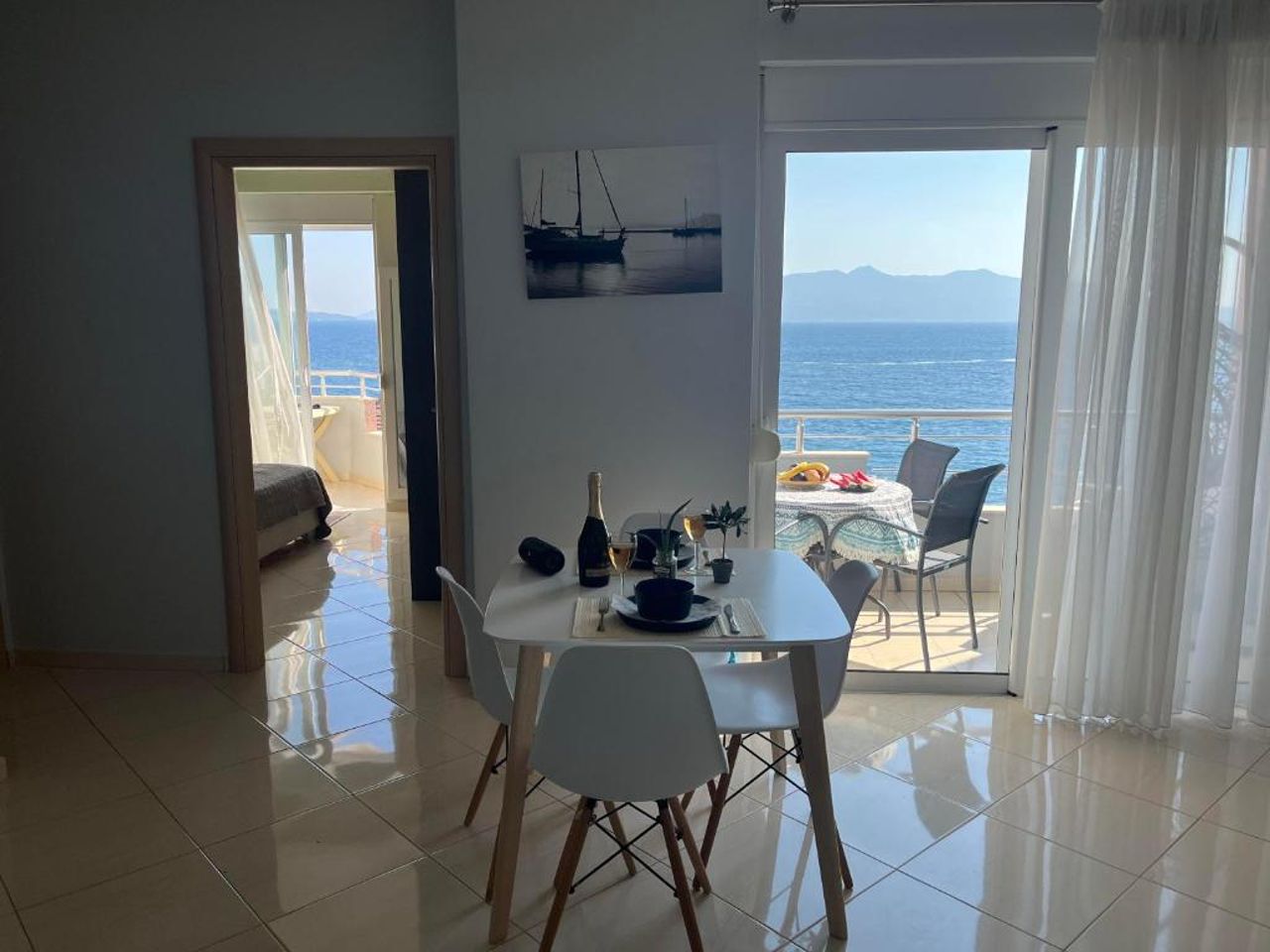 Sunflower Sea View Apartment