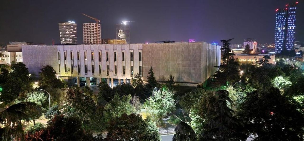 Apartment in Skanderbeg Square - Tirana Center 2