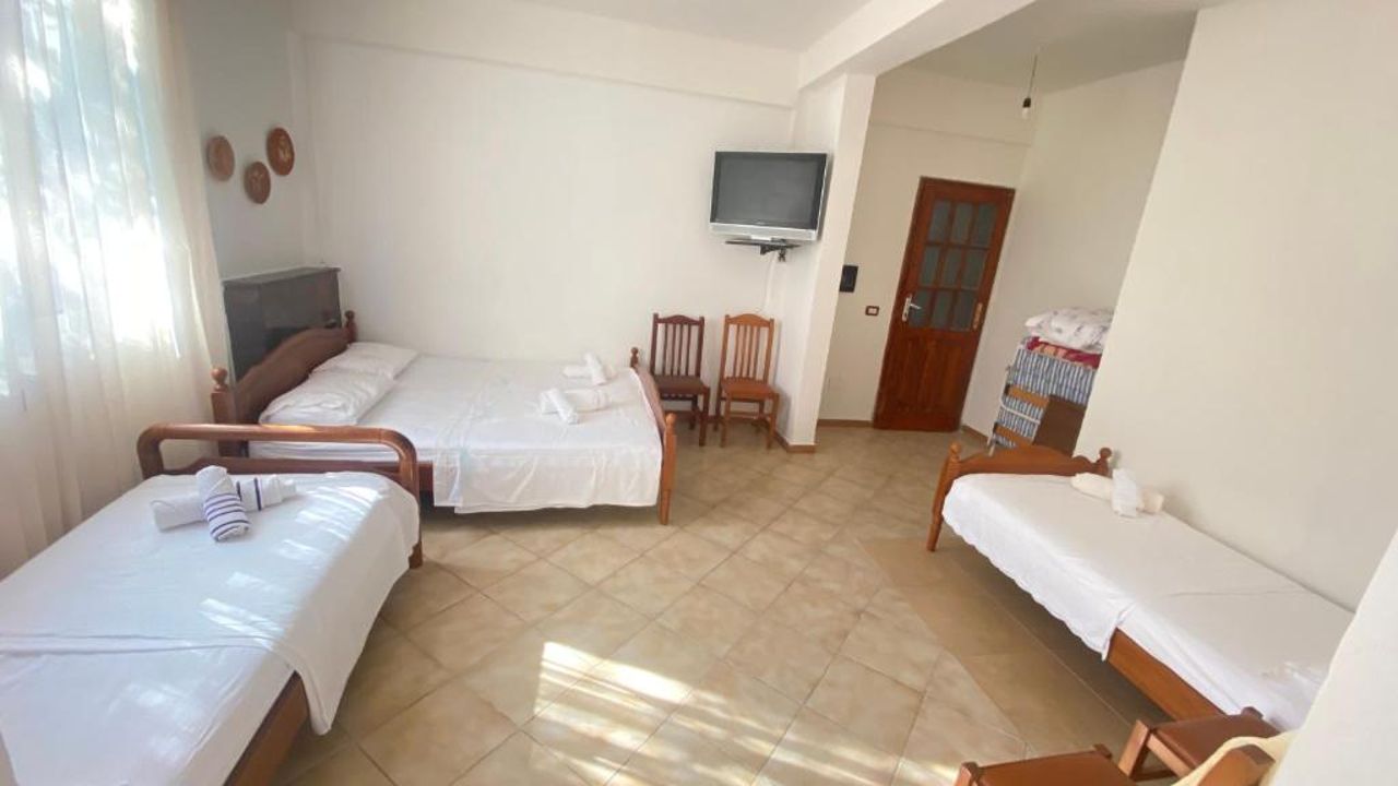 Besart room
