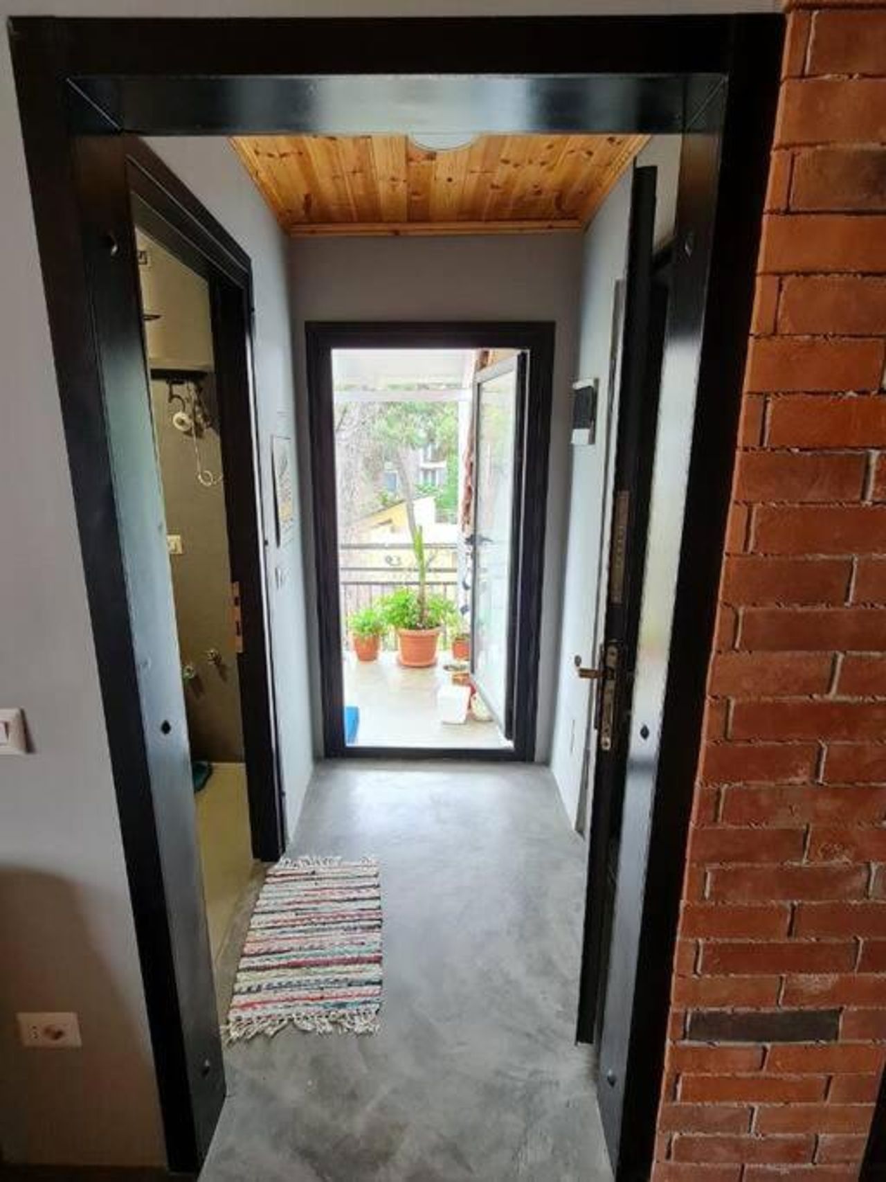 Penthohuse with two bedrooms, Located near beach