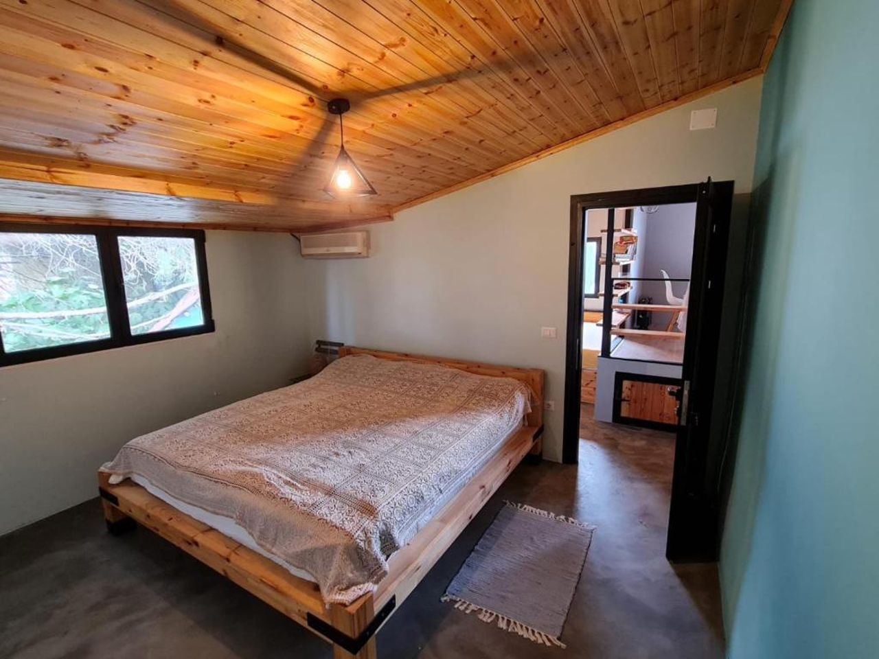 Penthohuse with two bedrooms, Located near beach
