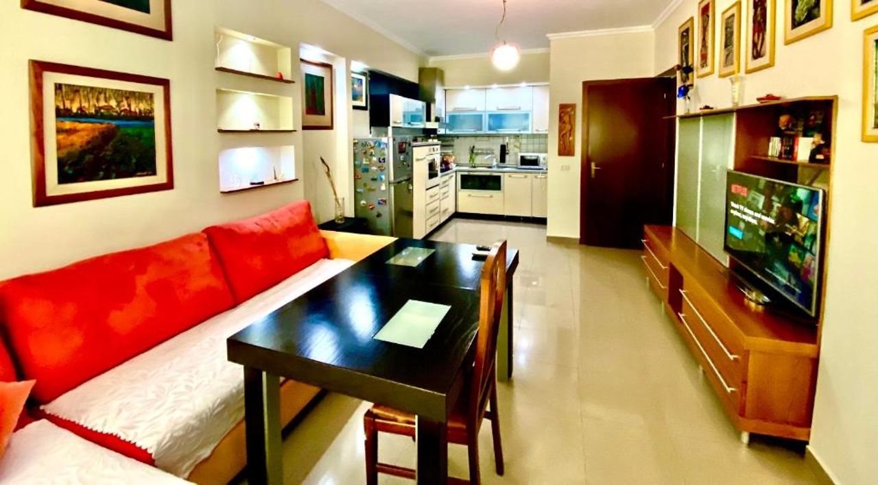 Blloku Apartment