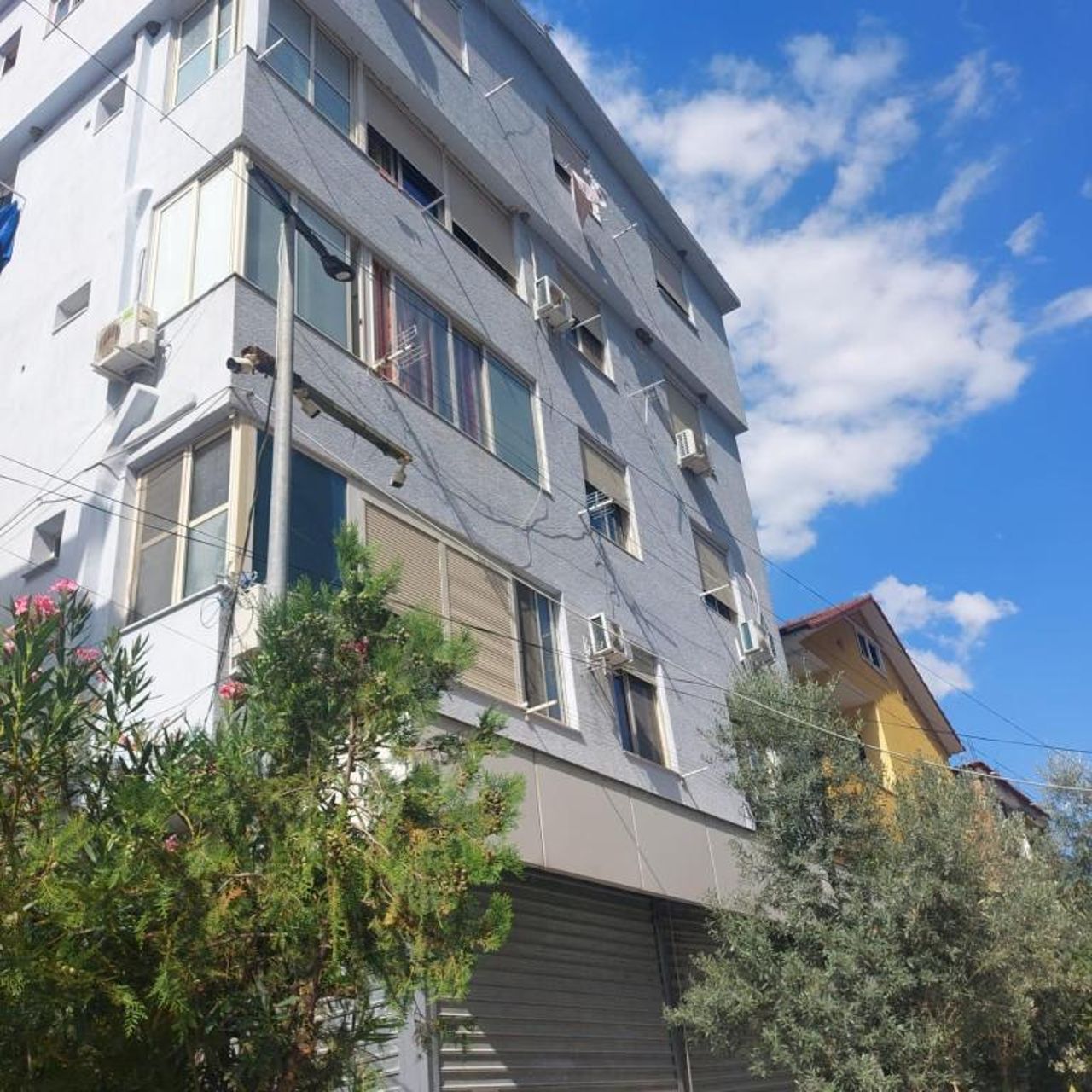 Lovely apt.1-7