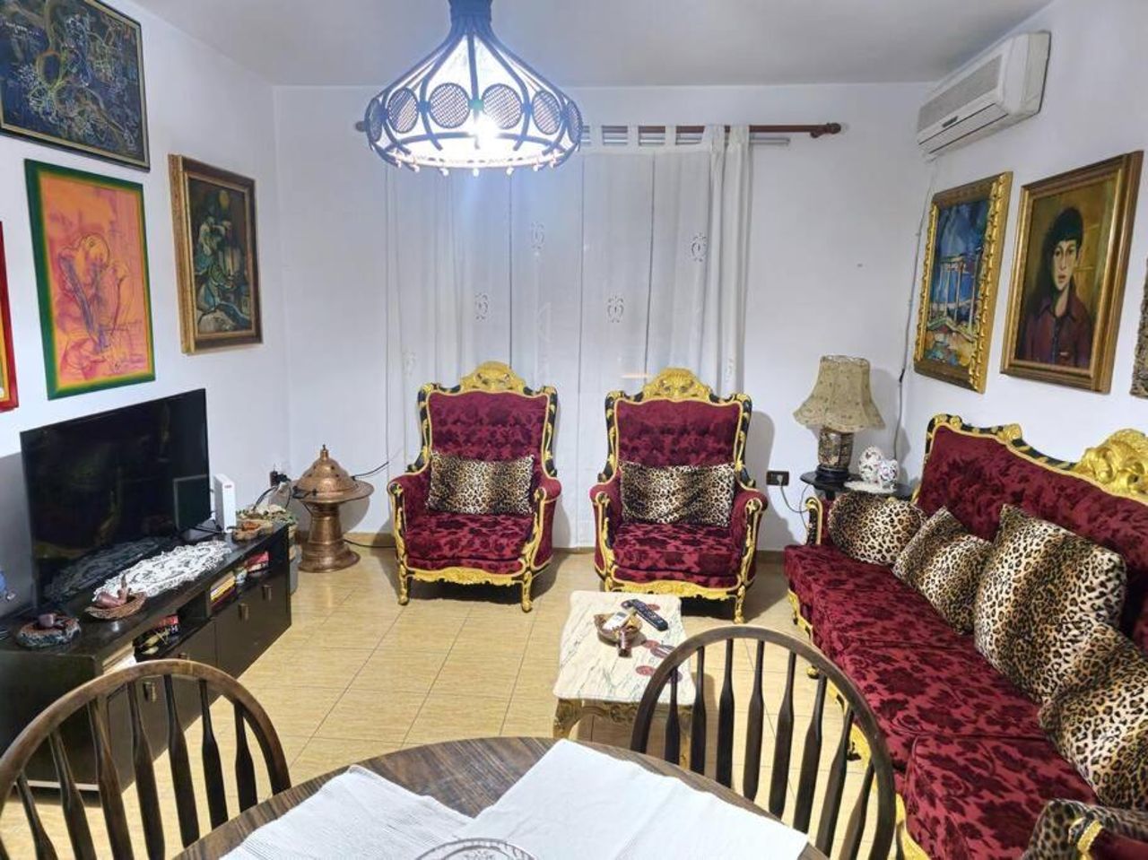 2-bedroom apartment with Dajti Mountain view