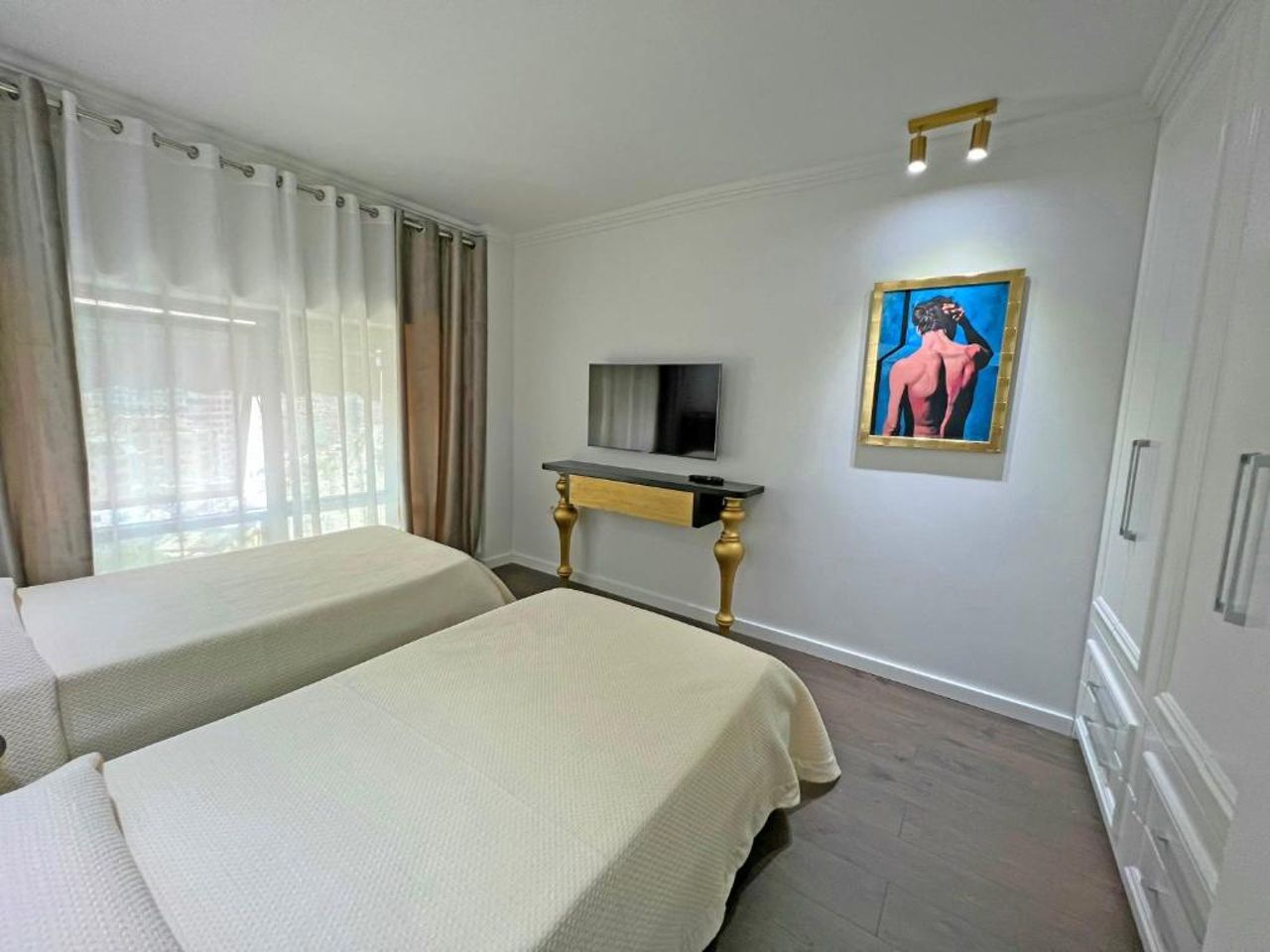 Sea Pearl Apartment