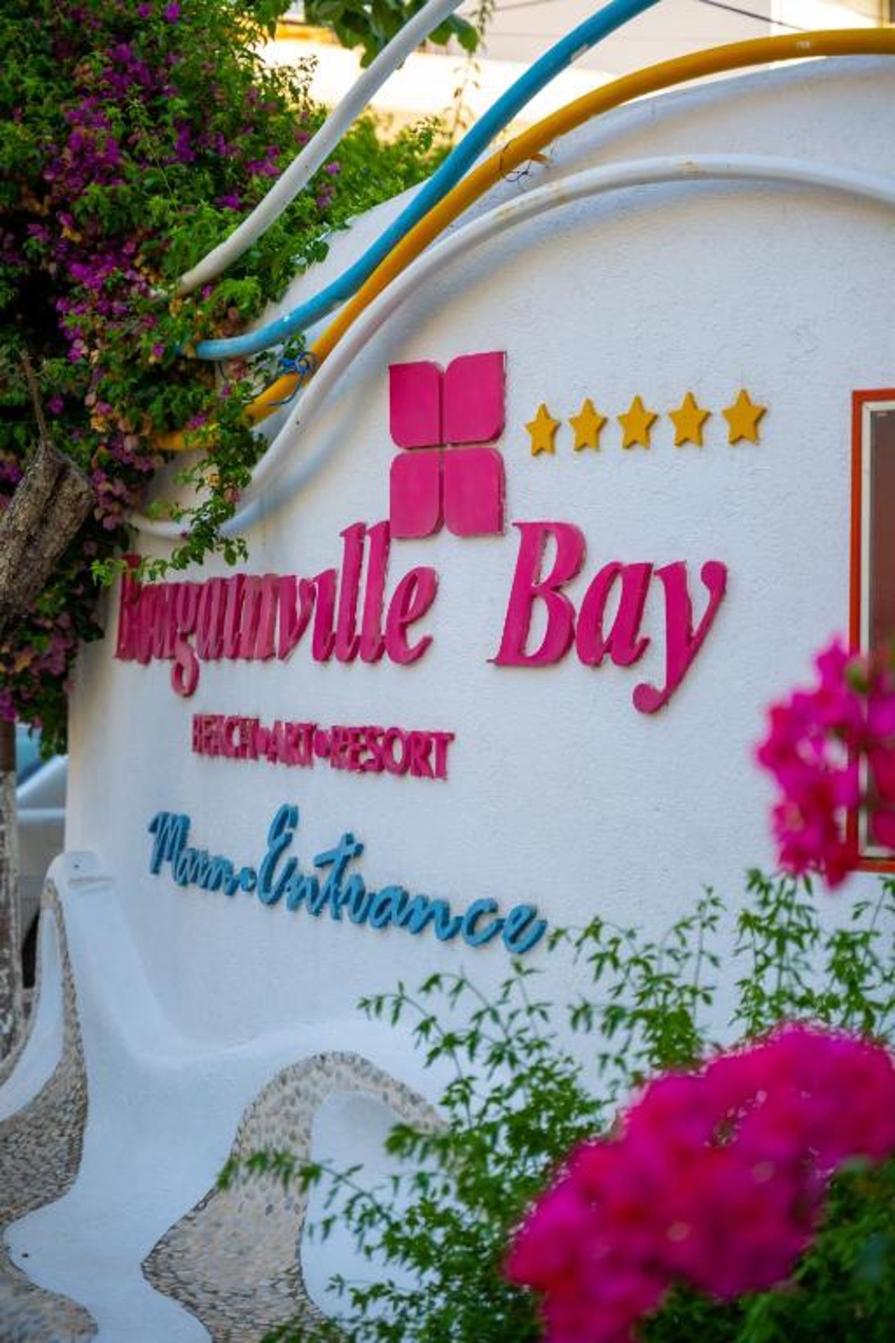 Bougainville Bay Hotel