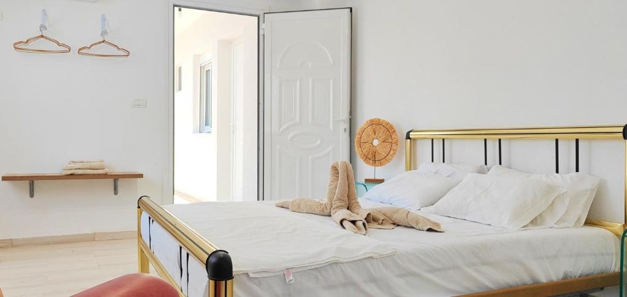 Villa Tato: Horizon Haven with Panoramic Sea Views in Himare.