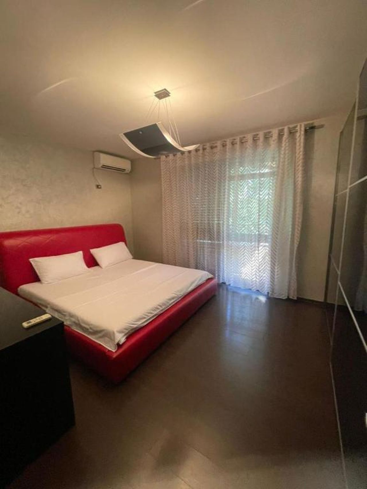 Luxury apartment city centre