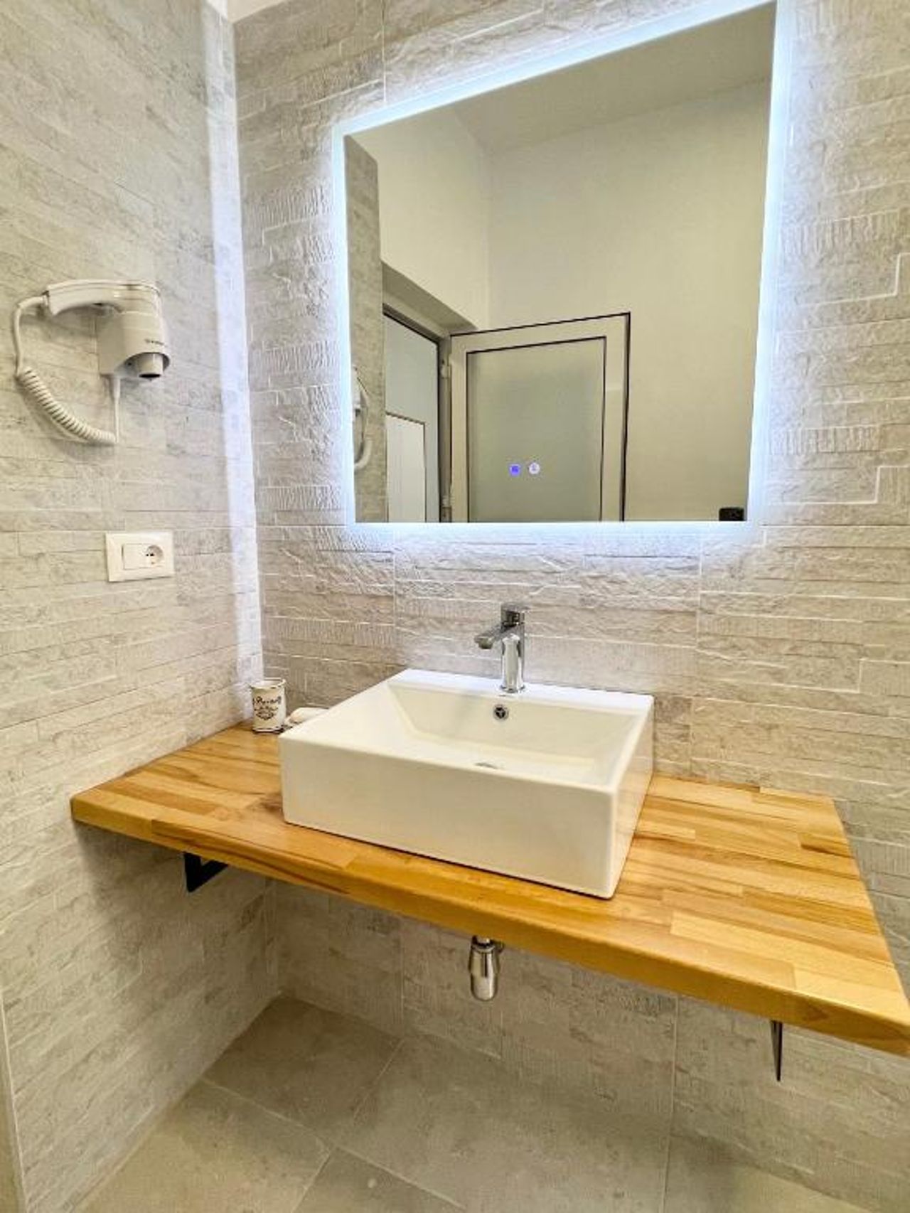 Art Studio Apartments