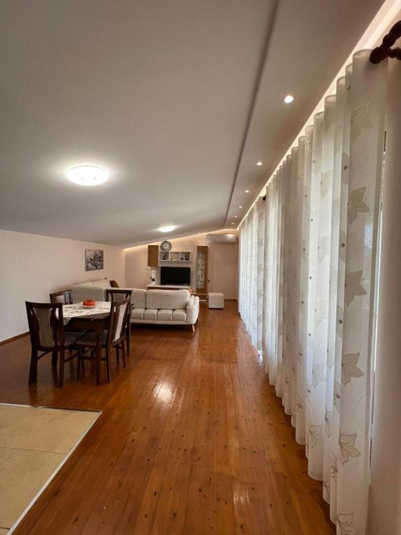 Villa Penthouse & Apartament