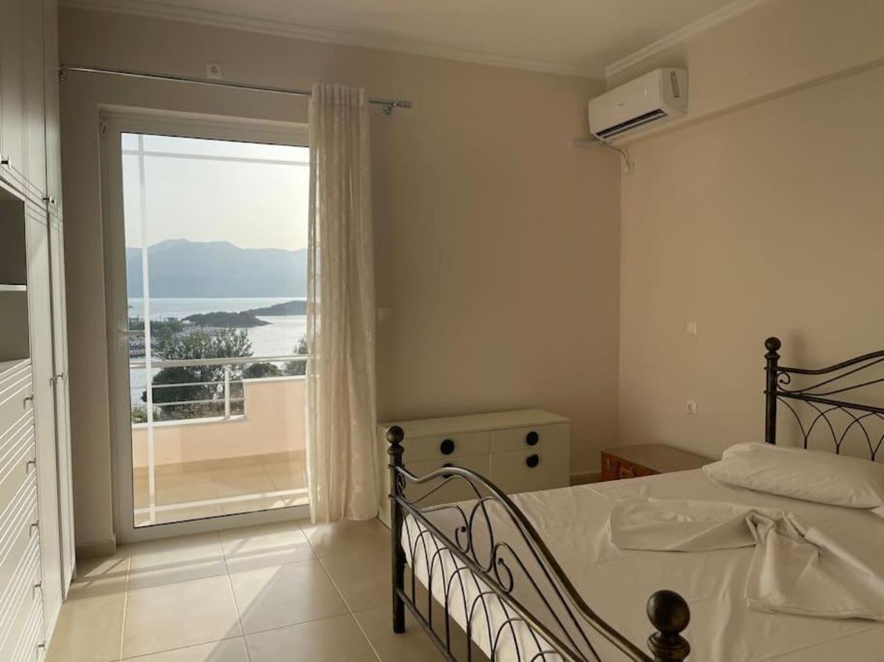Vila Athina