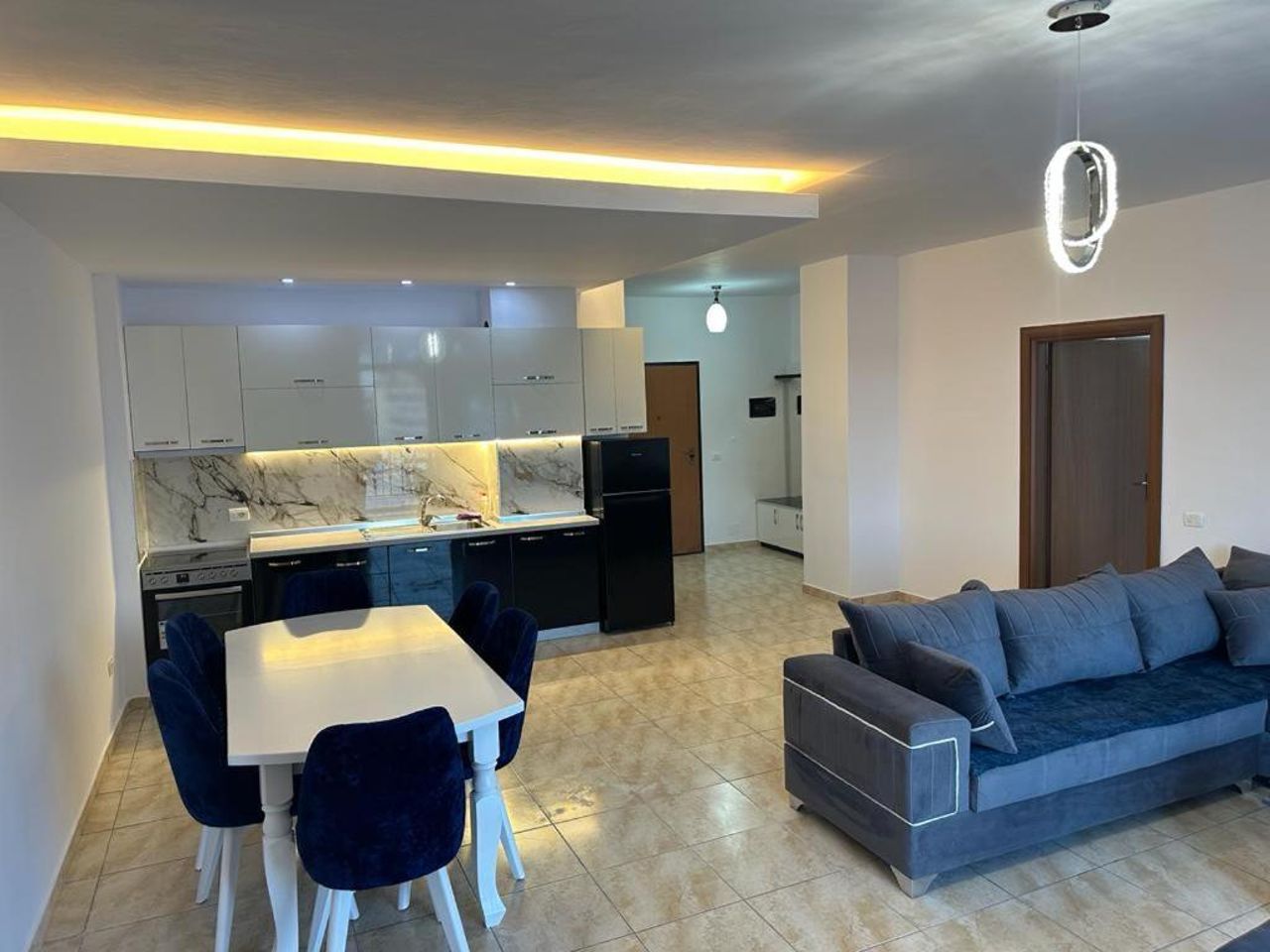 Beachfront Apartment at Shkembi Kavajes Kamelia Building