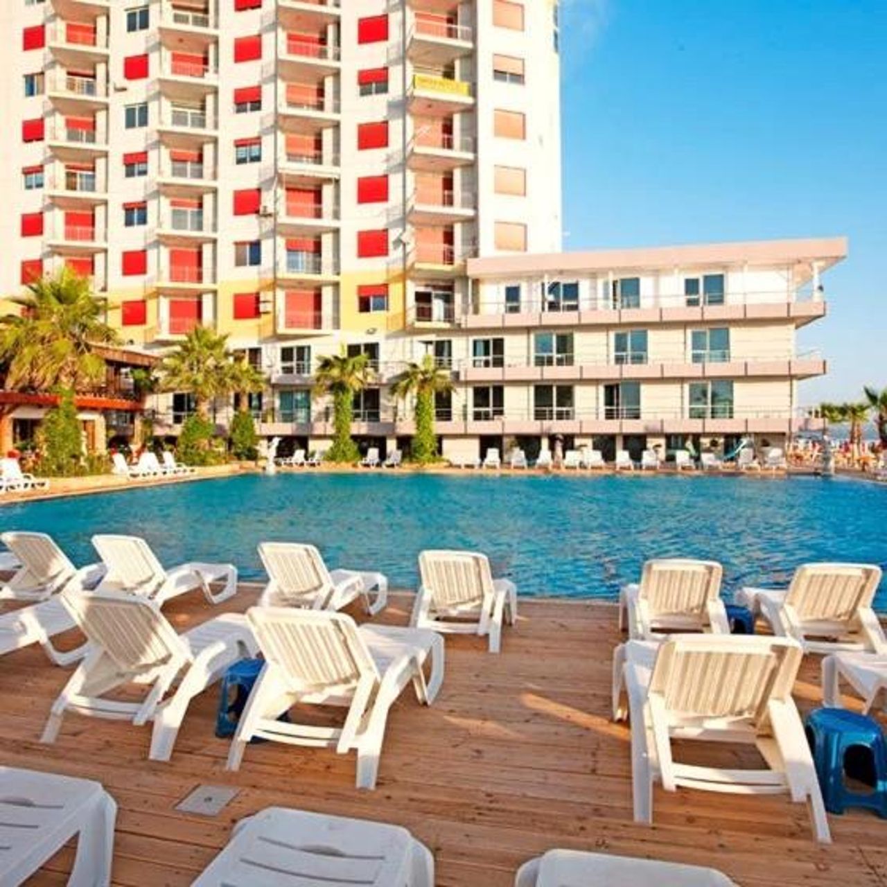 Beachfront Apartment at Shkembi Kavajes Kamelia Building