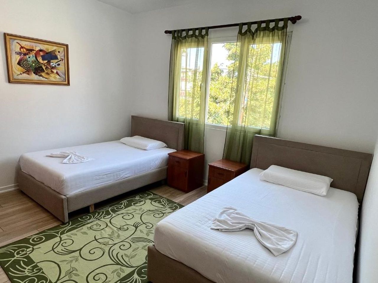Comfy 2 BR Apartment
