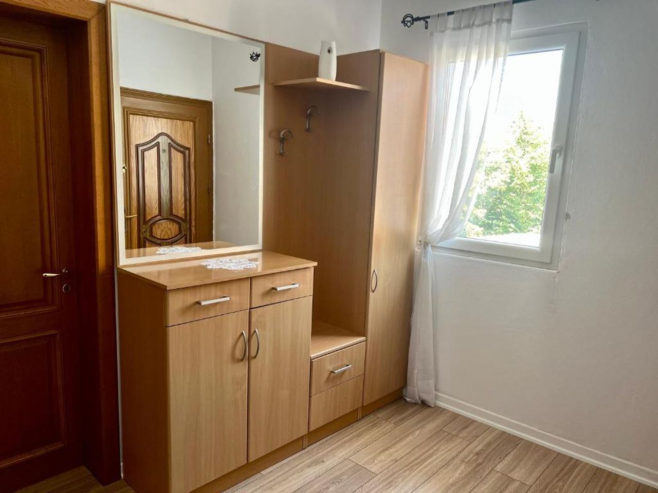 Comfy 2 BR Apartment