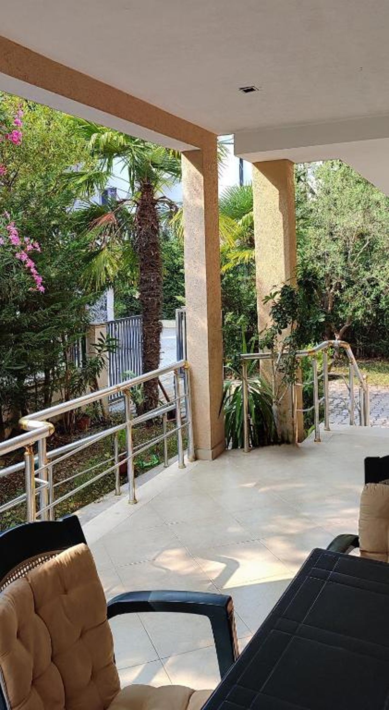 All Seasons Villa
