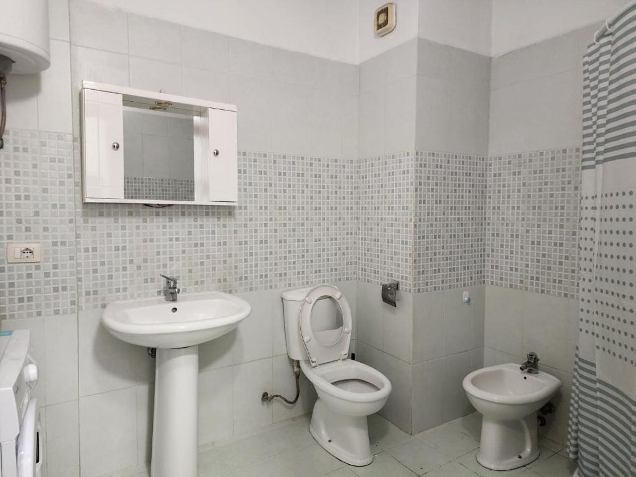Vollga apartament 1+1 new