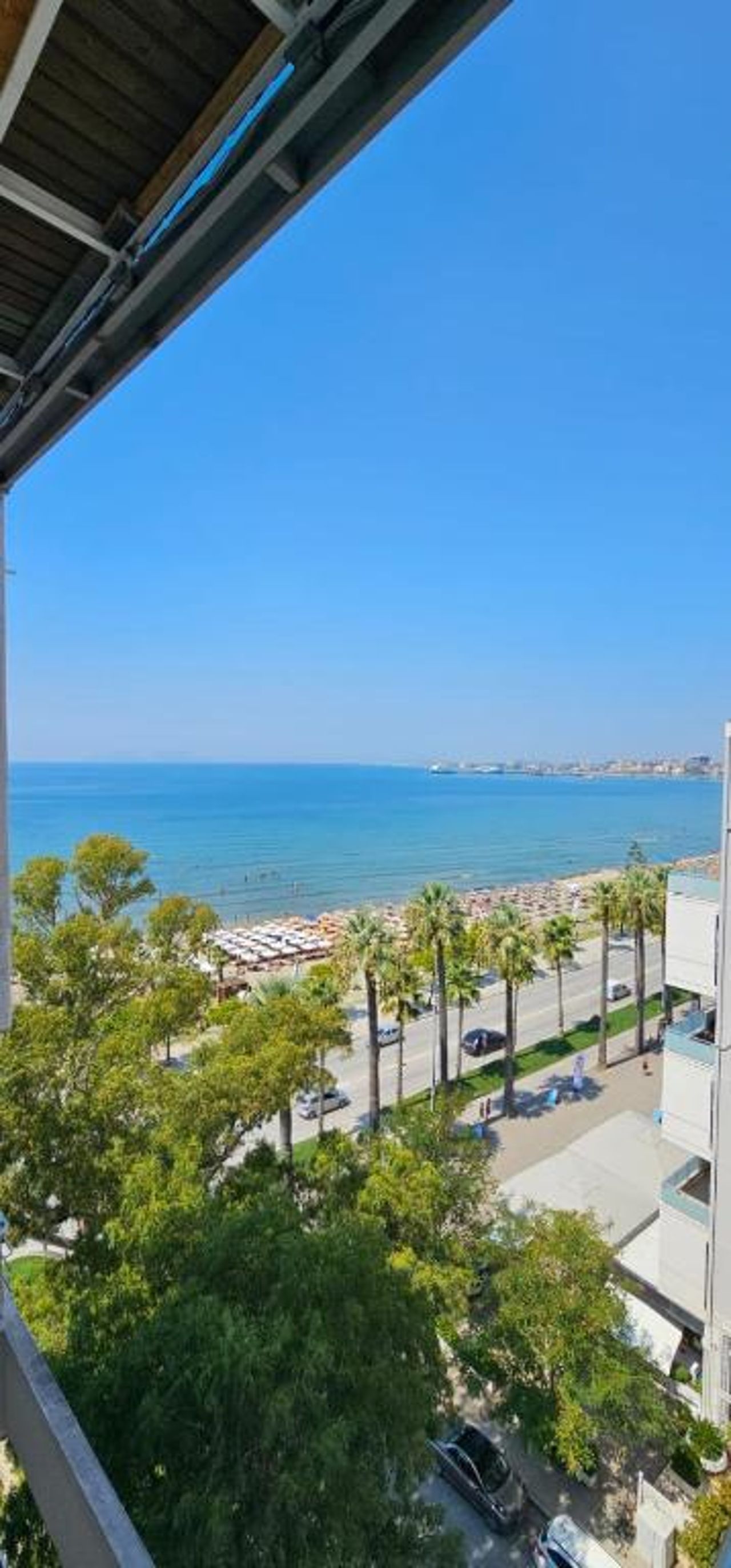 Sea view Luxury Apartment