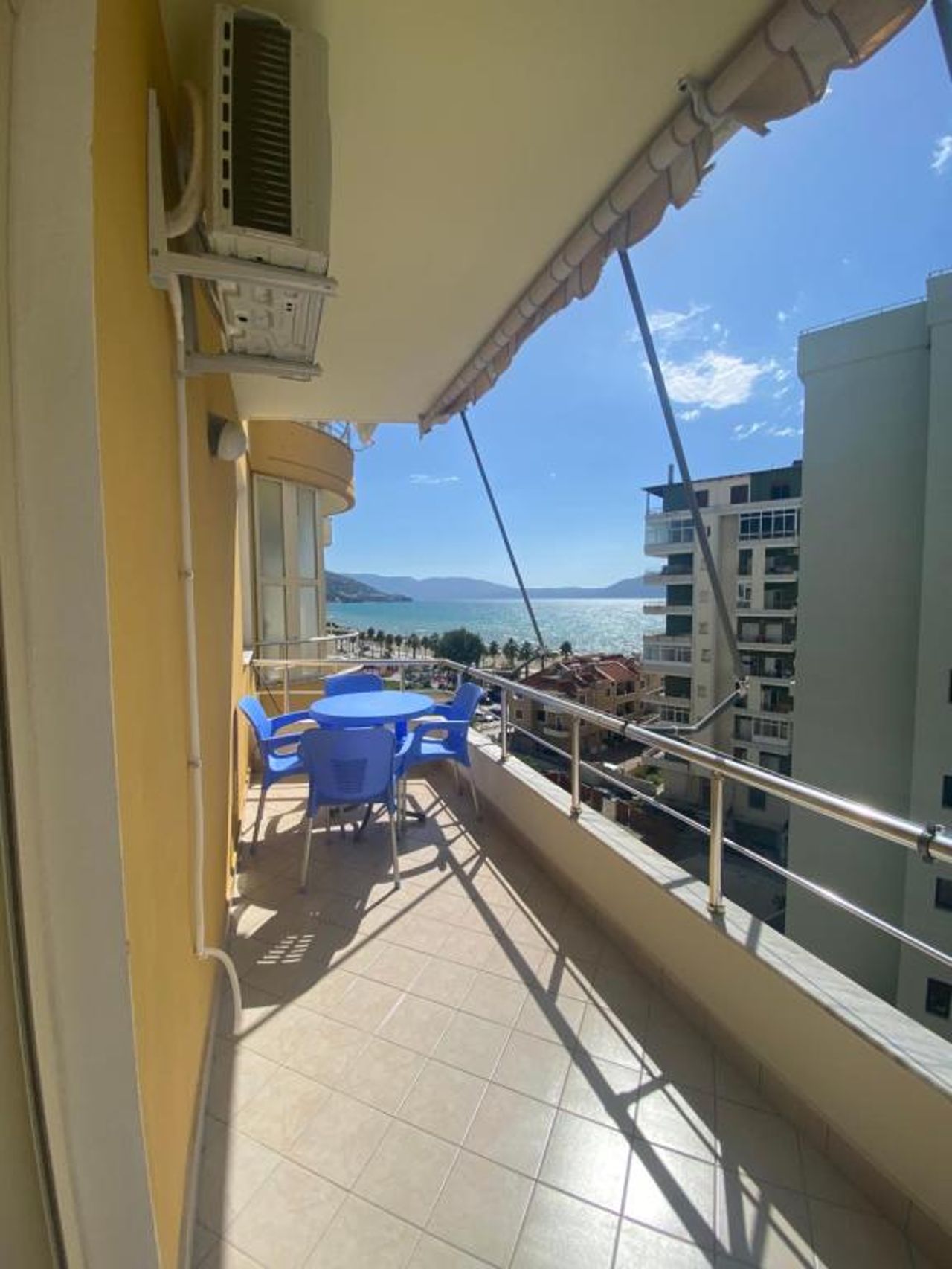 Zeneli Apartments