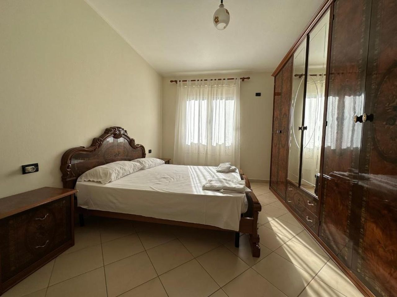 Zeneli Apartments