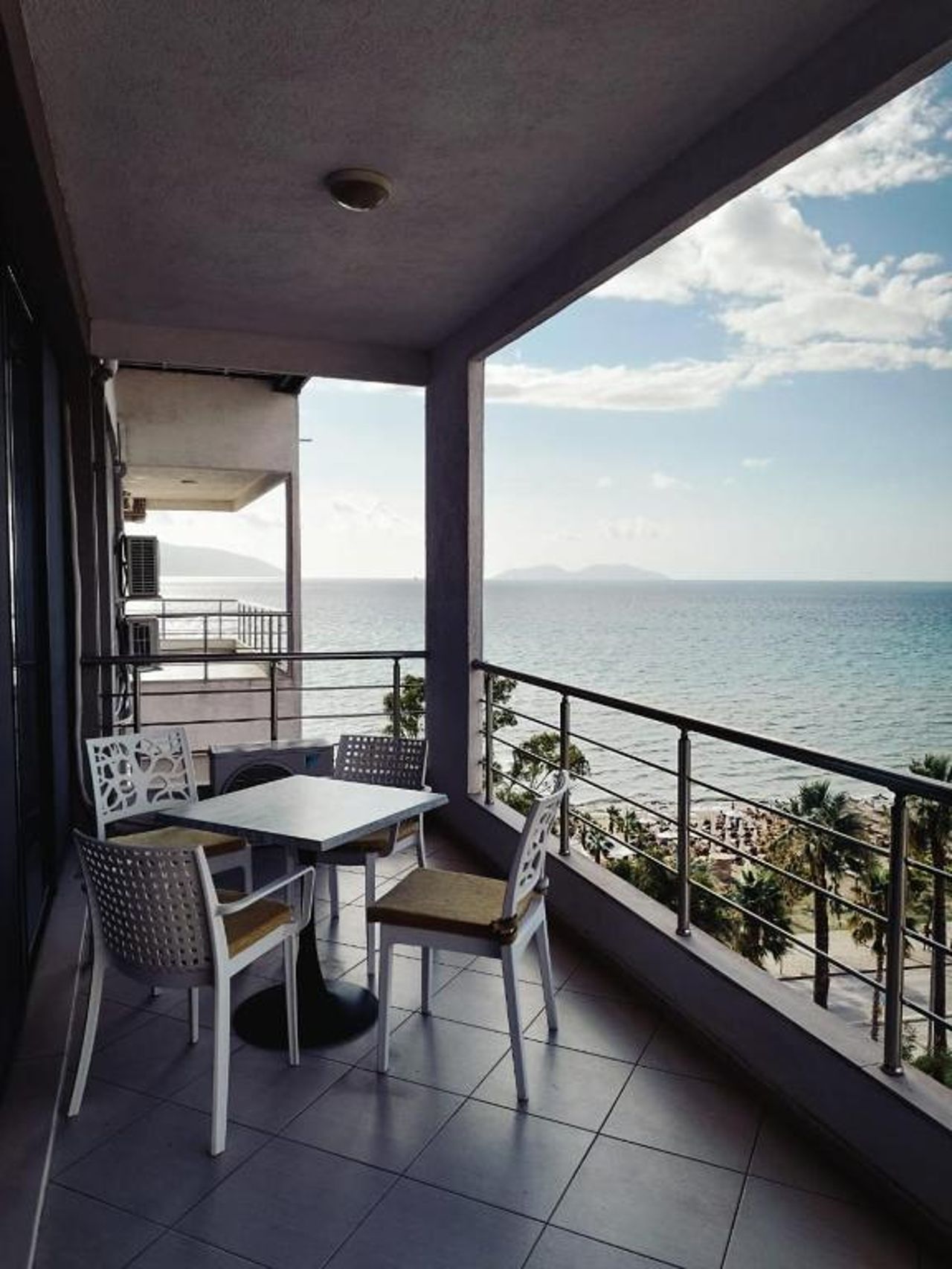 Sea view Luxury Apartment
